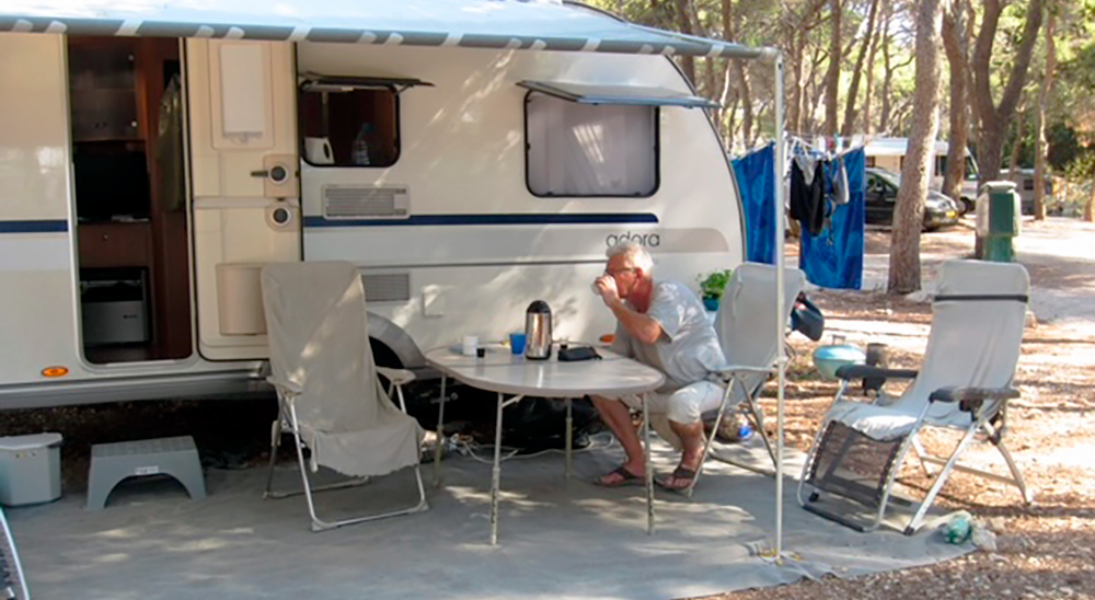 Dele-campingvogn