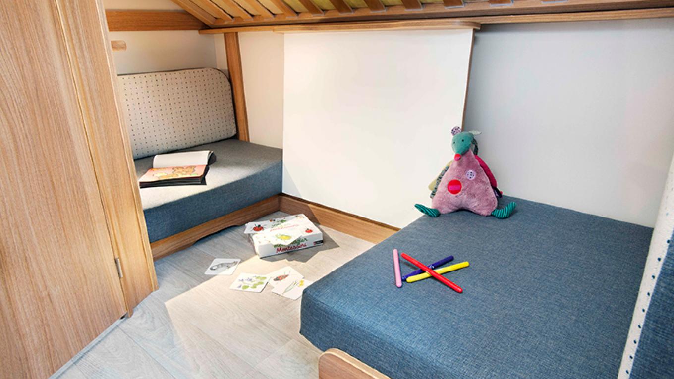 Caravelair Antares Style 496 - campingvogn med plads til den store børnefamilie