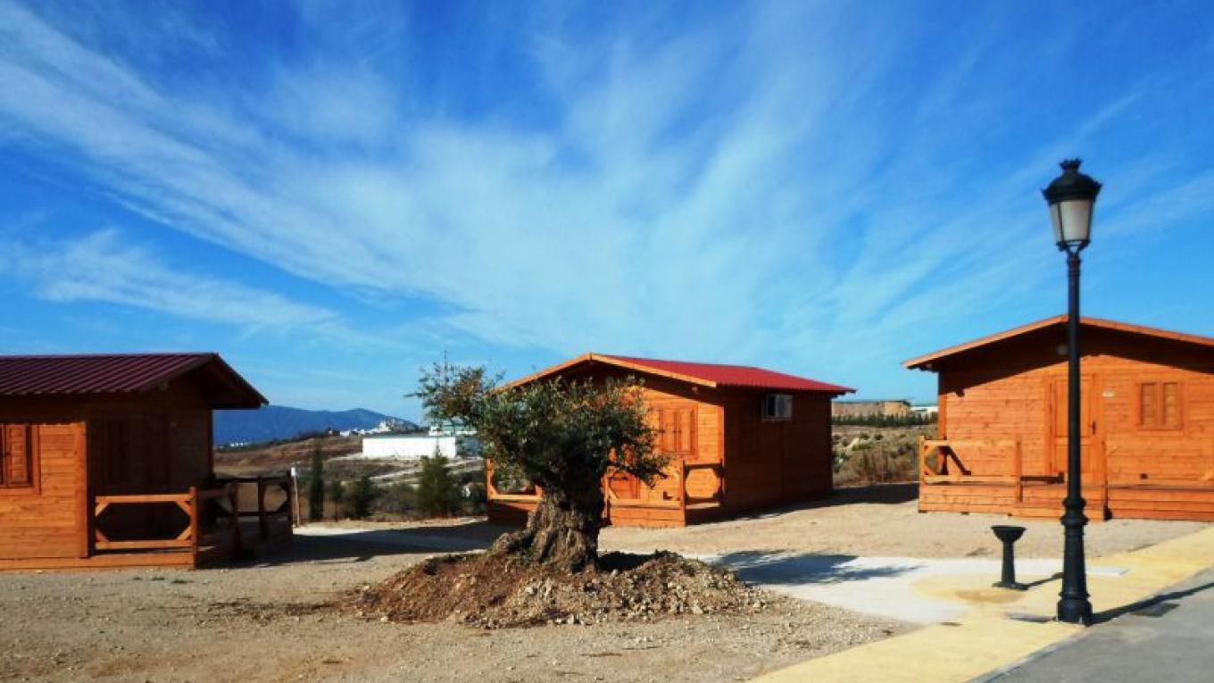 Camping Pueblo Blanco Camping Pueblo Blanco