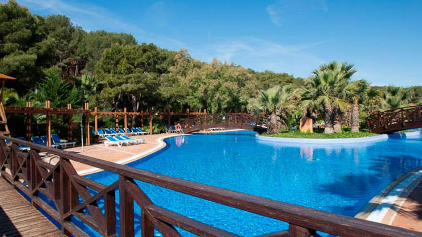 Camping Torre de la Mora Camping Torre de la Mora