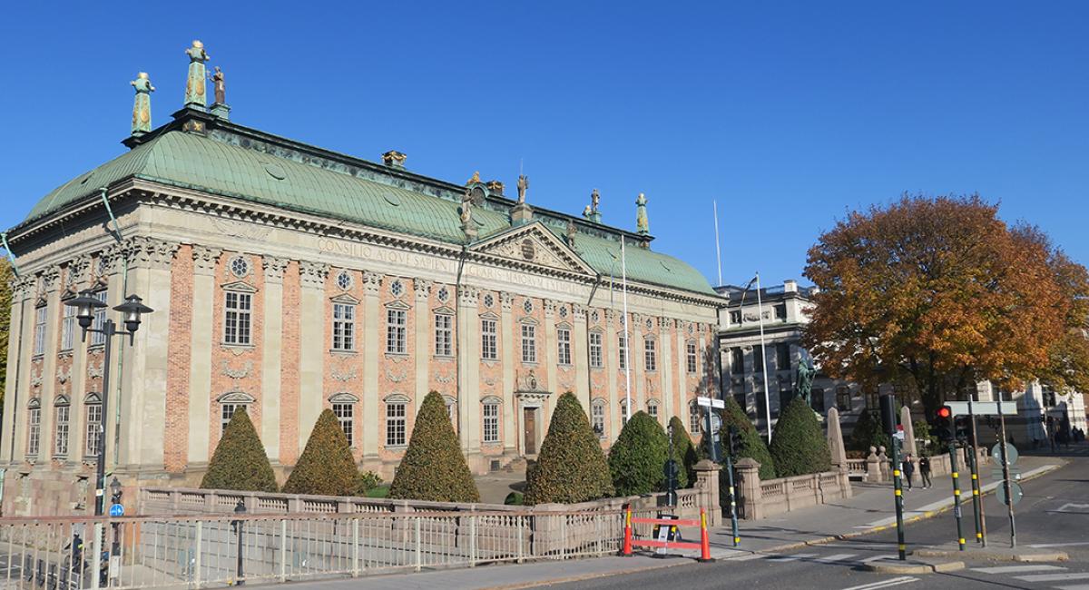 Riddarhuset, en smuk bygning, der ligger i Gamla Stan, blev fra 1680 benyttet som mødested for ridderskab og adel. Riddarhuset, Gamla Stan, Stockholm, Sverige