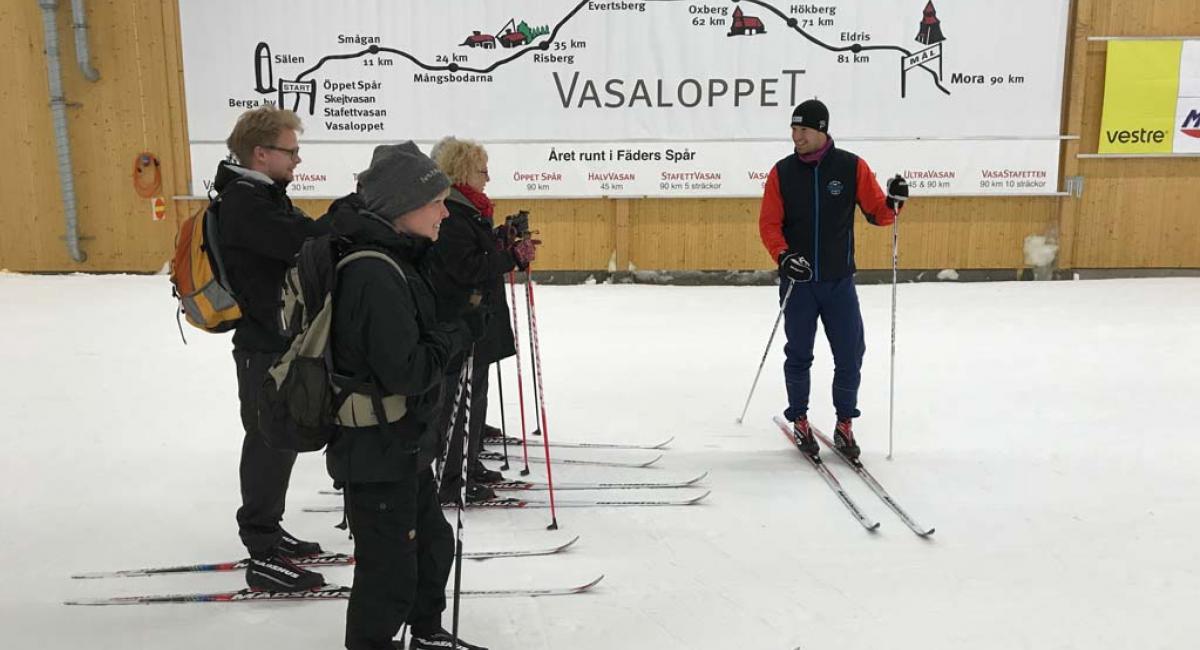 I Torsby Skidtunnel & Sportscenter kan du stå på ski indendørs det meste af året. Värmland, Sverige, aktiv ferie,Torsby Skidtunnel & Sportscenter, indendørs ski